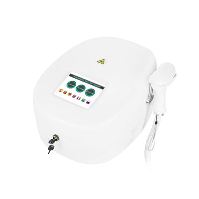 De draagbare van de de Verwijderingsmachine 755nm 808nm 1064nm van het Laserhaar Drievoudige Golflengten