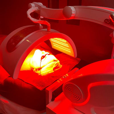 Schoonheidssalon 640nm 120W Pdt LED lichttherapie machine voor het verwijderen van rimpels