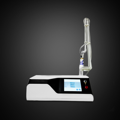 30W 10600nm die Verwaarloosbaar Co2-Lasermateriaal witten